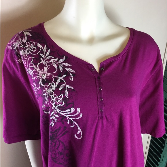 Catherines Tops - EUC Short Sleeved Top